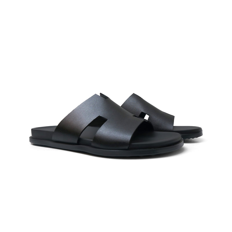 Rave Black Chappal LS-1140